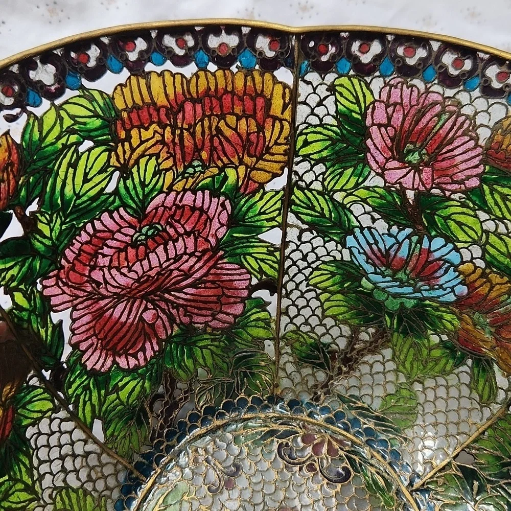 Antic Handmade Chinese Intricate  Plique-a-Jour  Bowl with Gold Accents